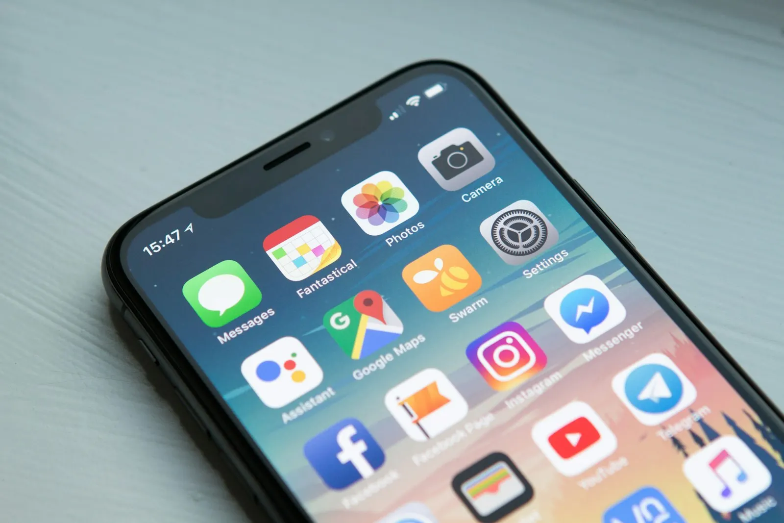Aplikacije društvenih mreža na mobitelu